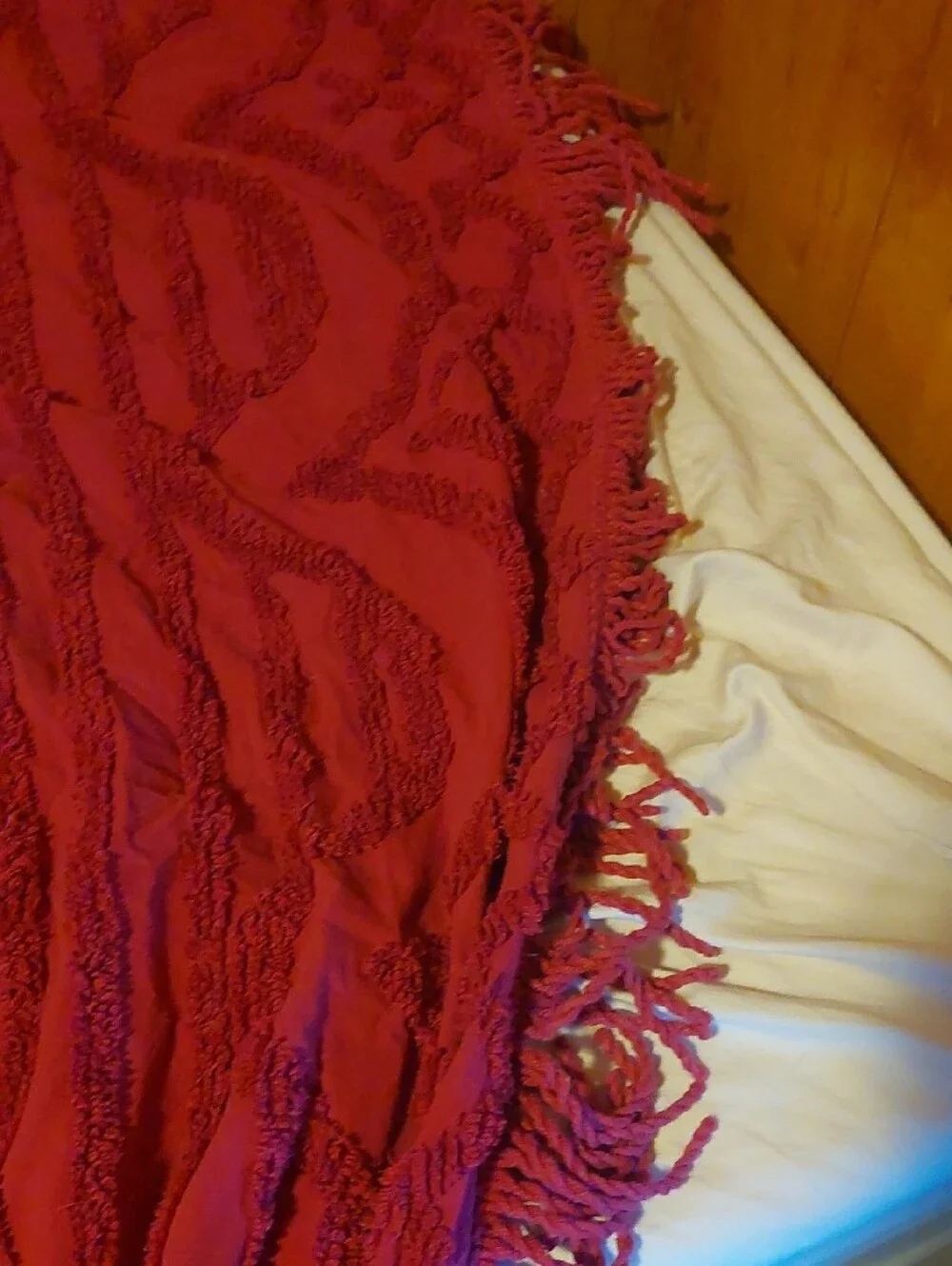 Cozy Vintage Chenille King Size Bedspread in Beautiful Raspberry Pink.
